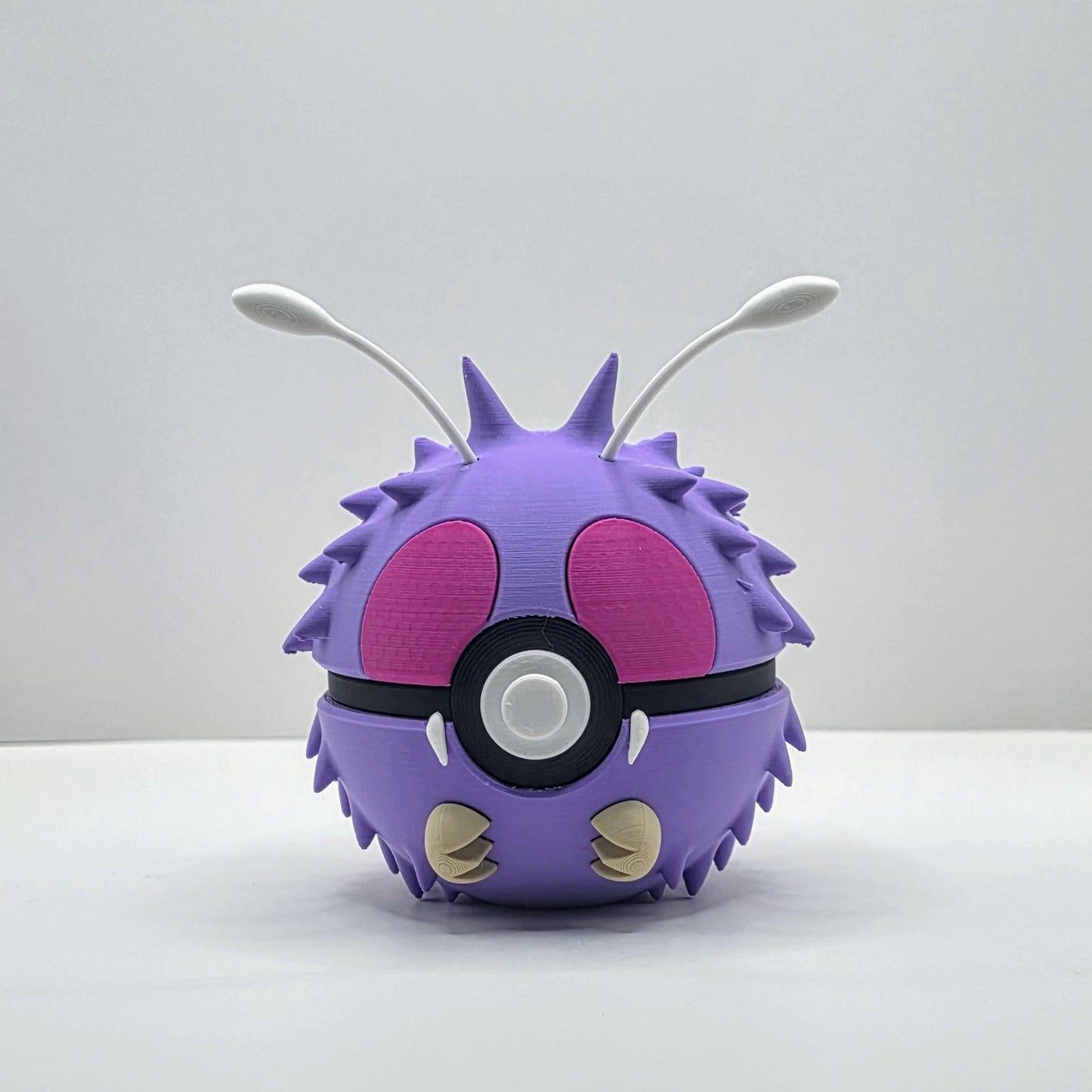 Fuzzy Bug-Inspired Creature Ball – Vibrant Purple Collectible Design