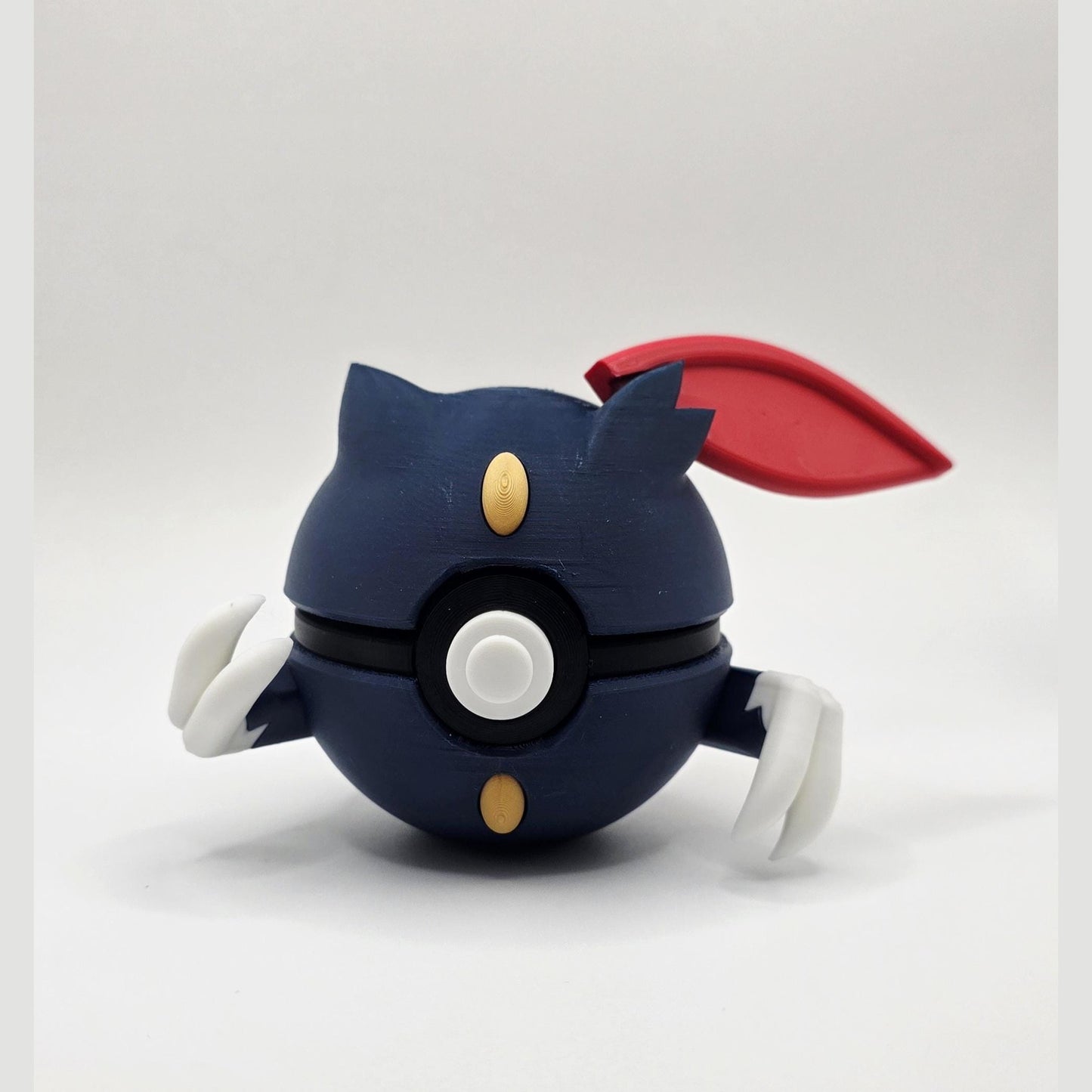 3D Printed Shadow Claw Creature Ball Display – Stealthy Collector Sphere