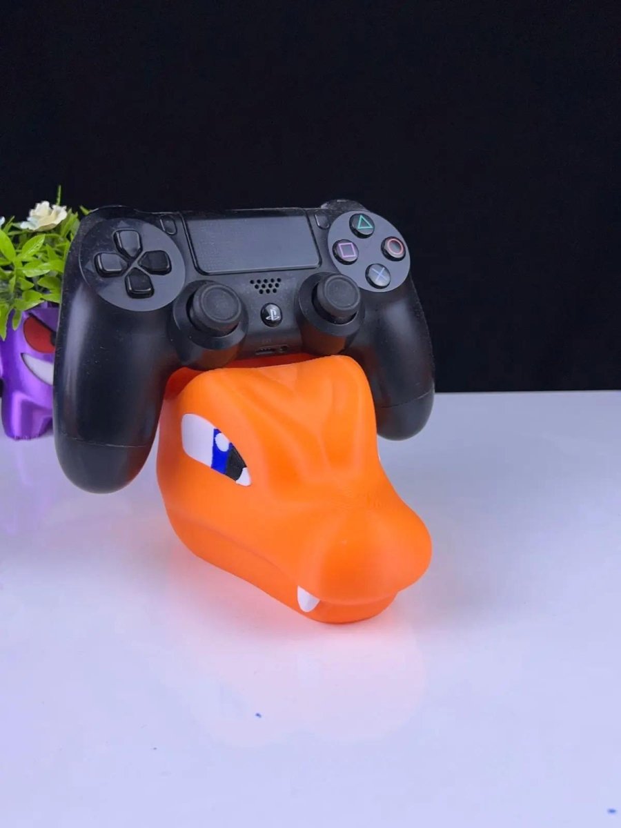 Charizard - Themed Xbox and PS5 Remote Holder – 3D Printed - HypedAnubis3D