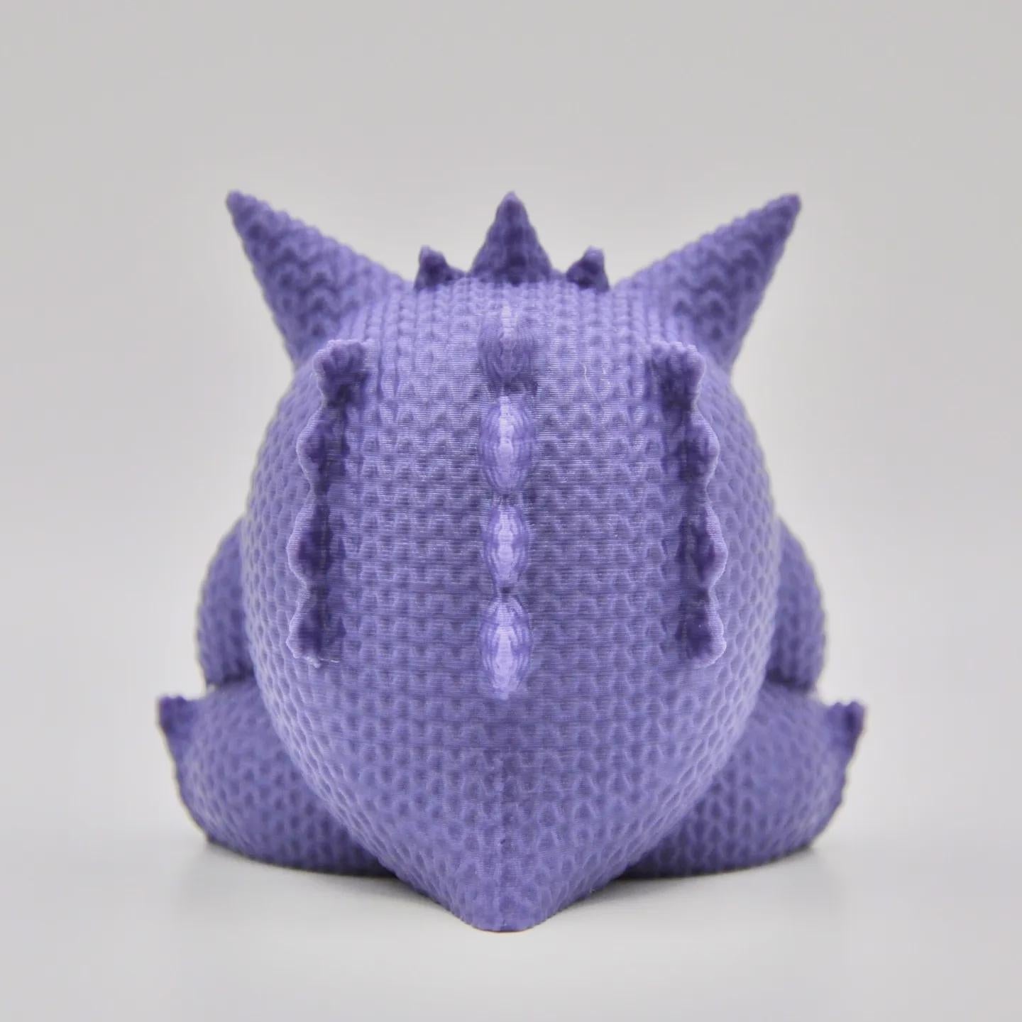 Knitted Gengar-Inspired Figure – Mischievous Smile