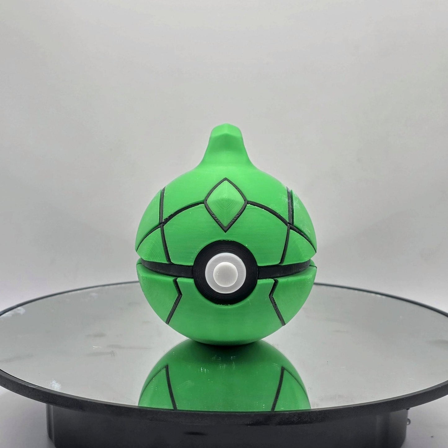Metapod A Collector’s Tribute to Patience and Evolution Cocoon-Inspired Green Capture Ball