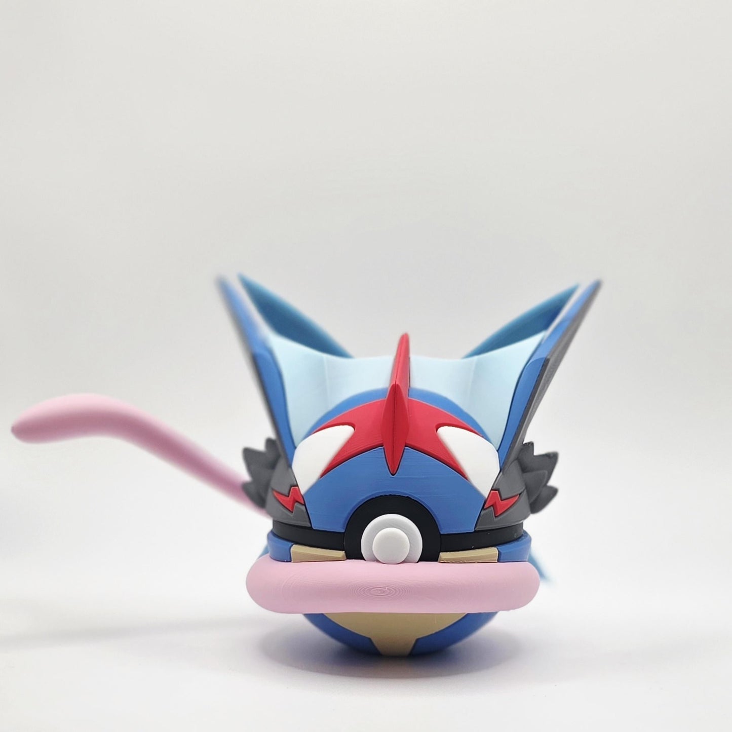 Shadow Surge Creature Ball Display – Stealth Amphibian Inspired Collector Sphere