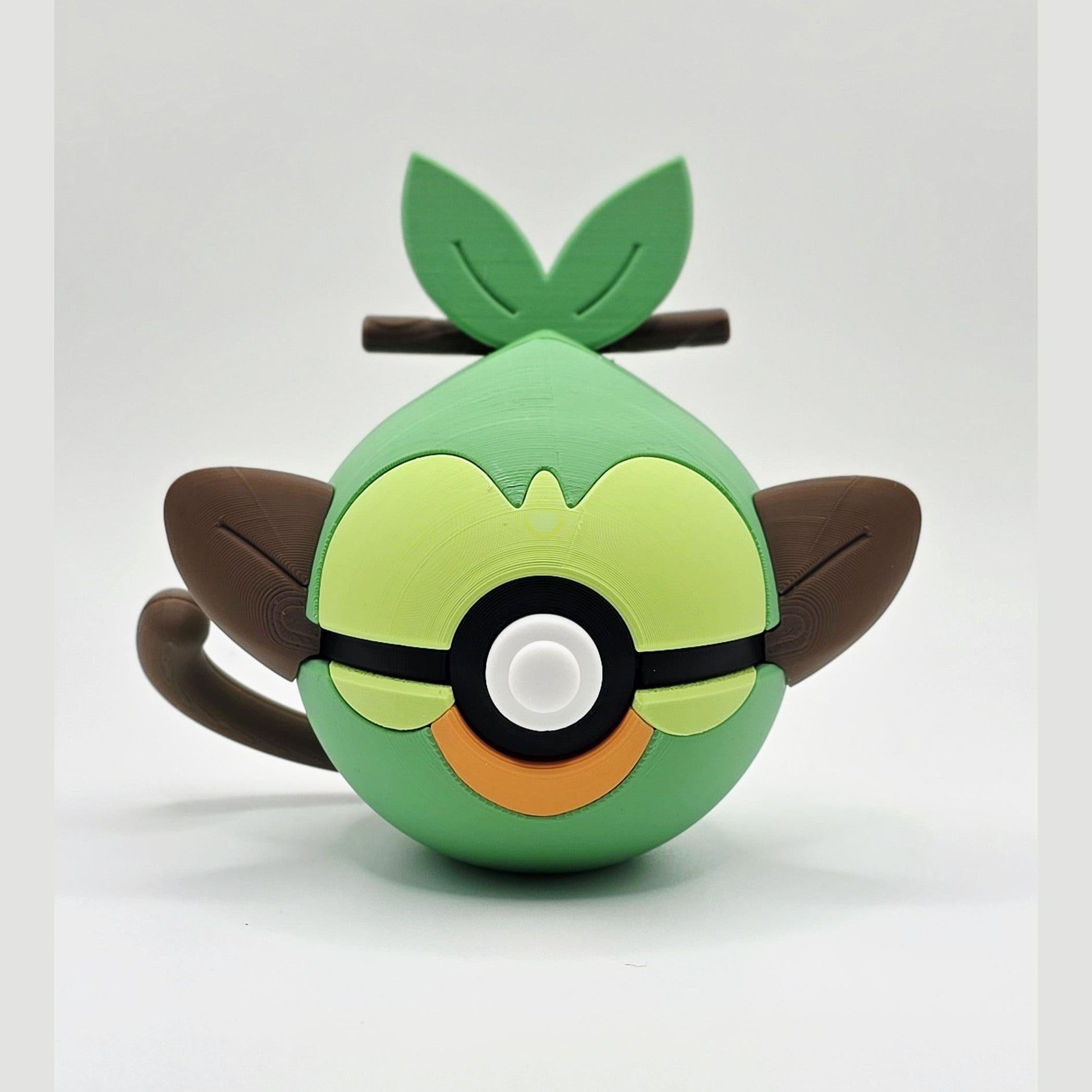 3D Printed Forest Primate Creature Ball Display – Playful Rhythm-Inspired Collector Sphere
