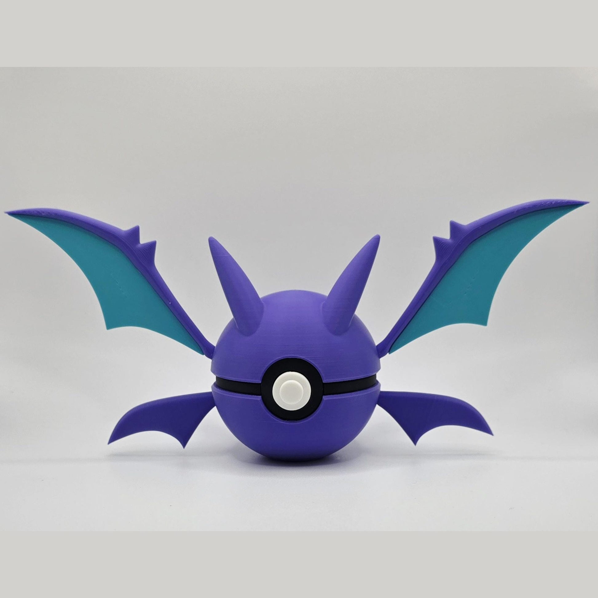 3D Printed Shadow Wing Creature Ball Display – Nocturnal Bat-Inspired Collector Sphere