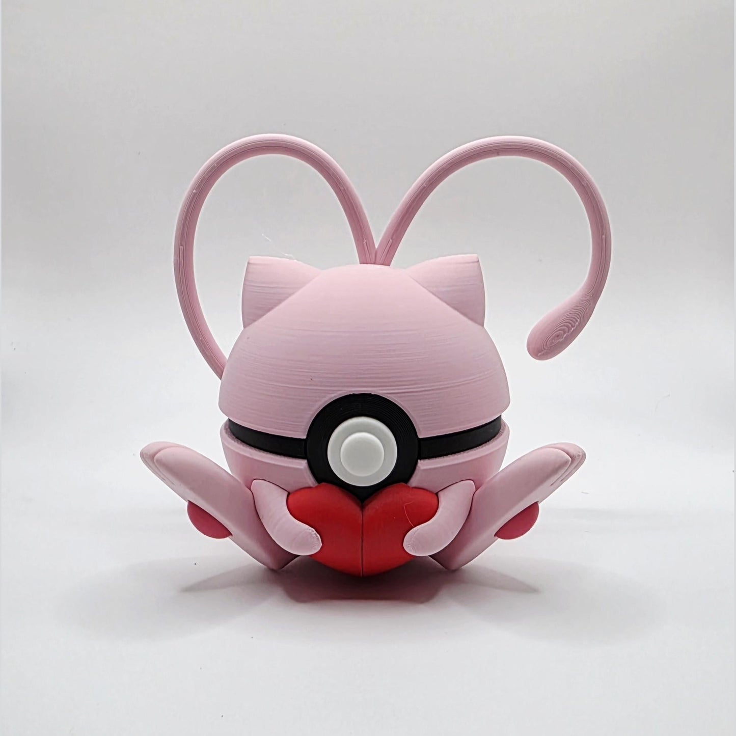 3D Printed Valentine’s Heart Creature Ball Display – Whimsical Love-Themed Collector Sphere