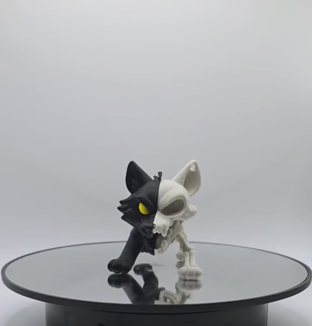 Half-Anatomy Wolf Figure – Fierce Display for Wild Souls