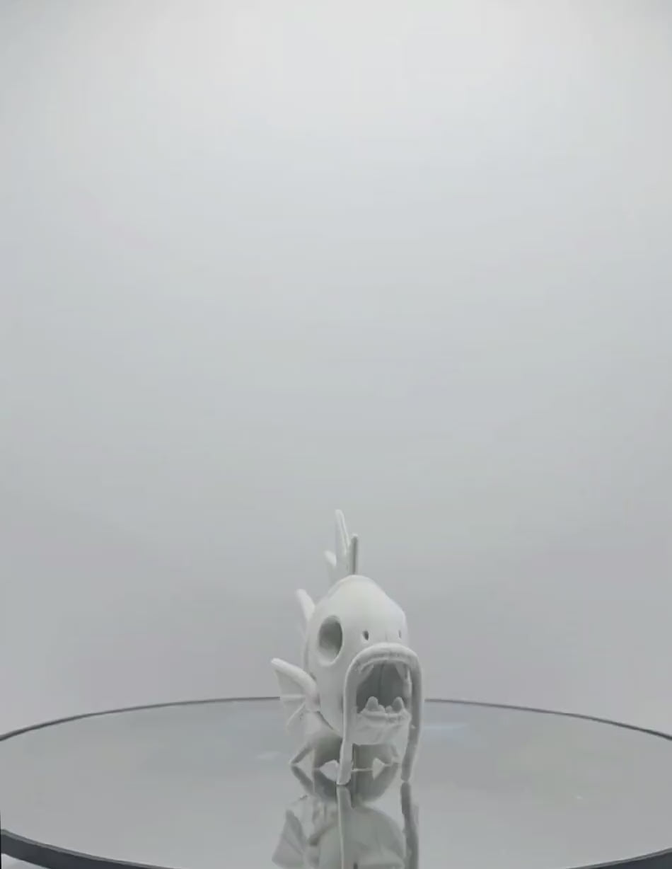 Skeletal Fish King-Inspired Figure – Bone-Style Collectible