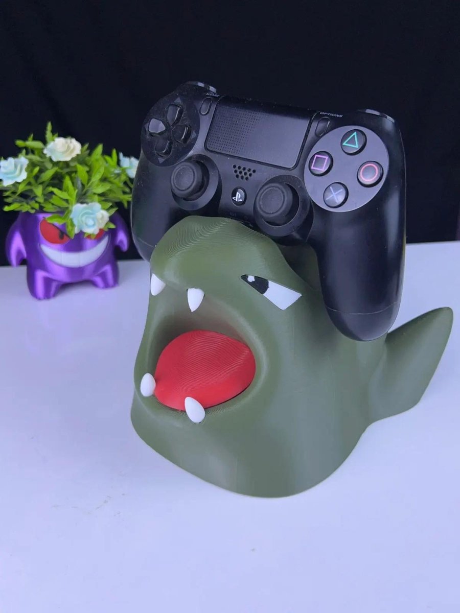 Tyranitar - Themed PS5 & Xbox Remote Holder – 3D Printed Gaming Accessory - HypedAnubis3D